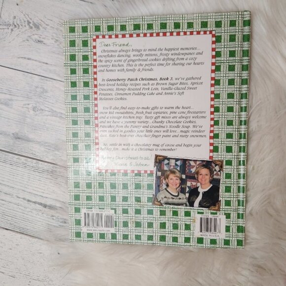 Gooseberry Patch Christmas Book 3 Cookbook - Picture 2 of 2